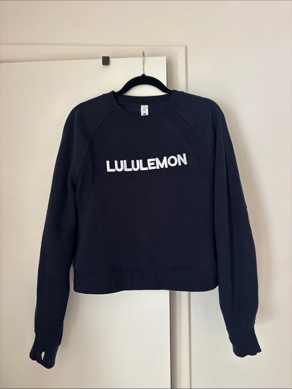 M/L lululemon athletica Navy Crew Logo Sweatshirt